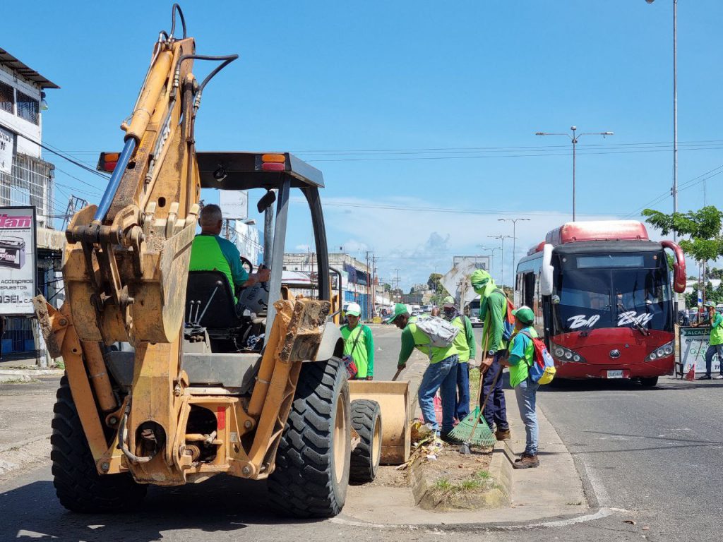 servicios guayana continua limpieza