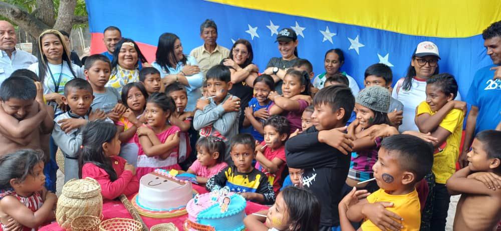 Alcaldía de Caroní celebró Día Nacional del Niño Indígena en Chirica Vieja