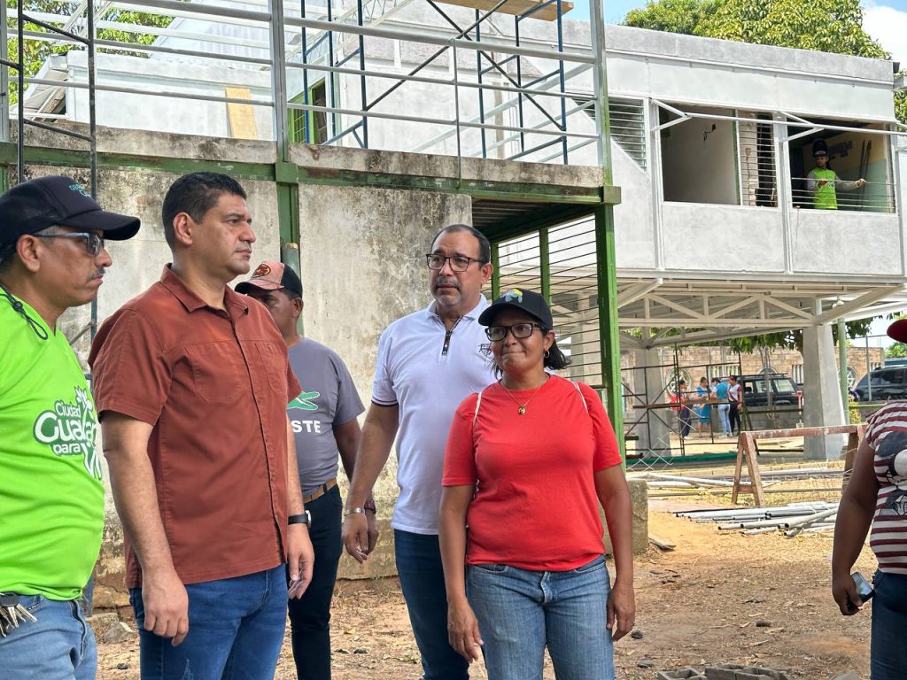 Alcalde Tito Oviedo pone en marcha remodelación del módulo "José Tadeo Monagas"