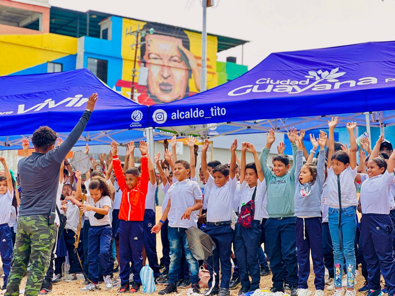 Malecón de San Félix se llenó de alegría y color con juegos tradicionales