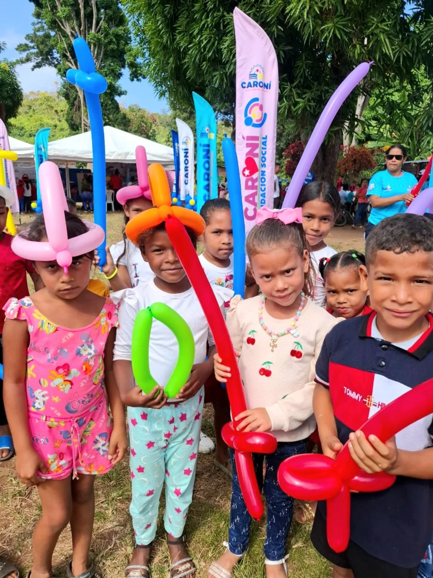 Hoy el sector Boquerón se llenó de sonrisas con nuestra Jornada Integral. No solo llevamos alegrí...
