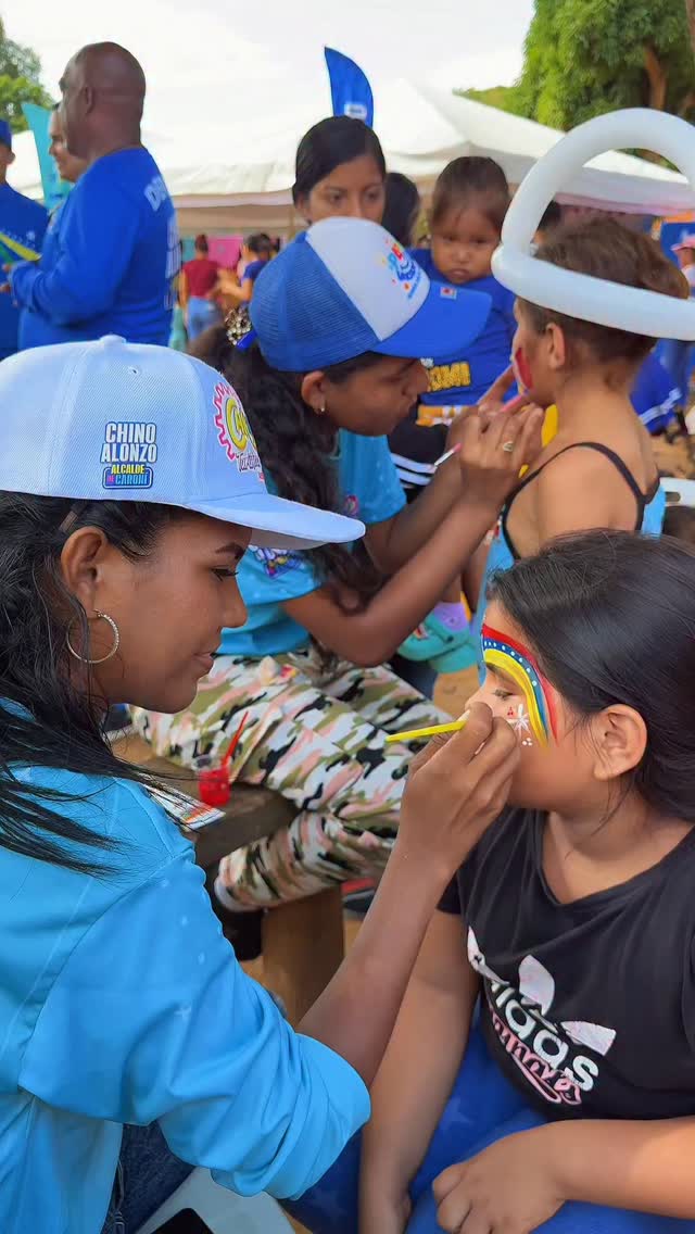 No hay nada más satisfactorio que ver a nuestros chamos felices. Hoy en la parroquia Pozo Verde, ca...