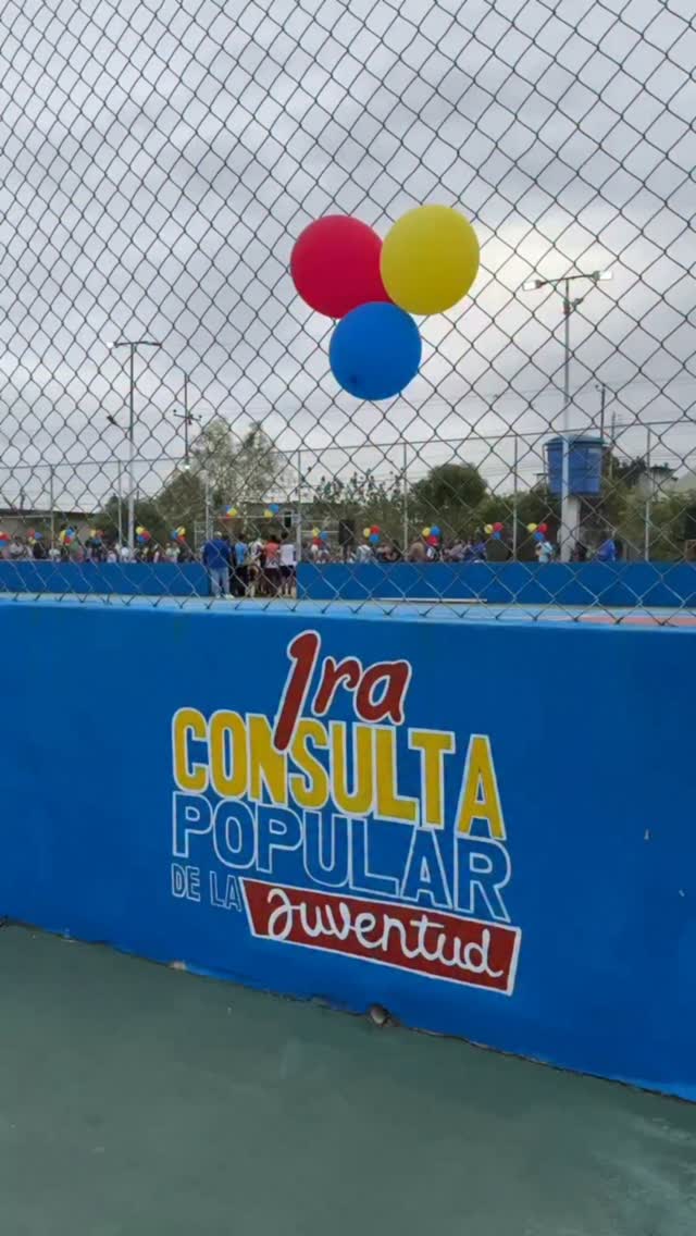 Pasamos una tarde increíble en la cancha José Leiva.

Un proyecto financiado por la alcaldía y ej...