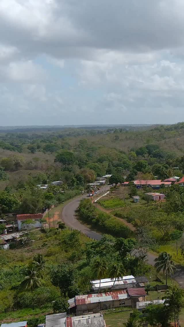 Nos vinimos al sector Luis Pineda, en el Kilómetro 17 de nuestra querida parroquia Pozo Verde, para...