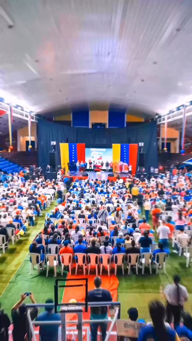 Aquí no hay proyectos individuales, el único proyecto es la comuna y el bienestar de nuestra gente...
