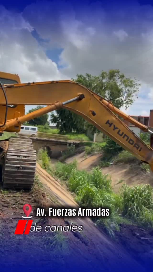 ¡Seguimos en la calle trabajando con compromiso!

Estamos desplegados embelleciendo nuestra ciudad ...