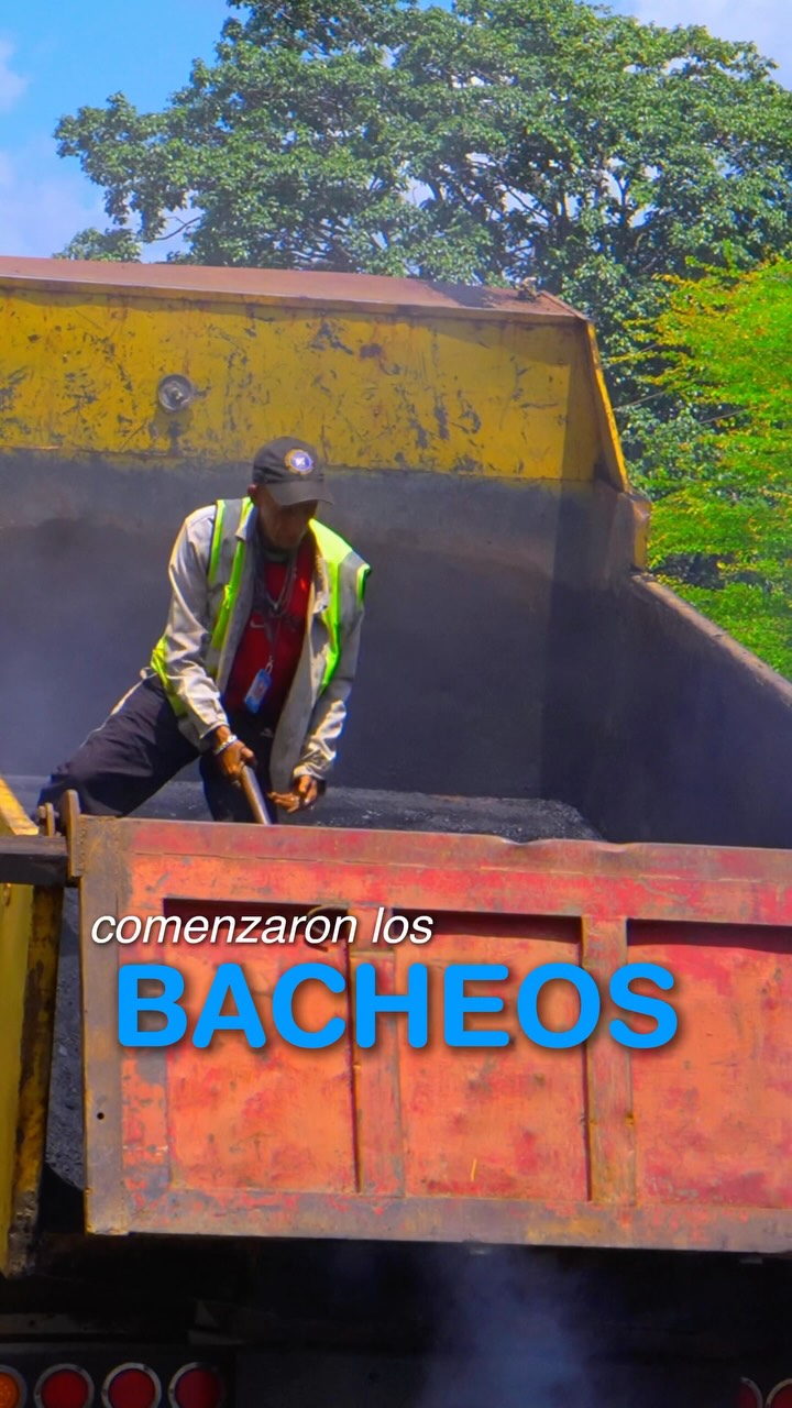 Seguimos desplegados trabajando de día y de noche para transformar nuestras calles y avenidas. Come...