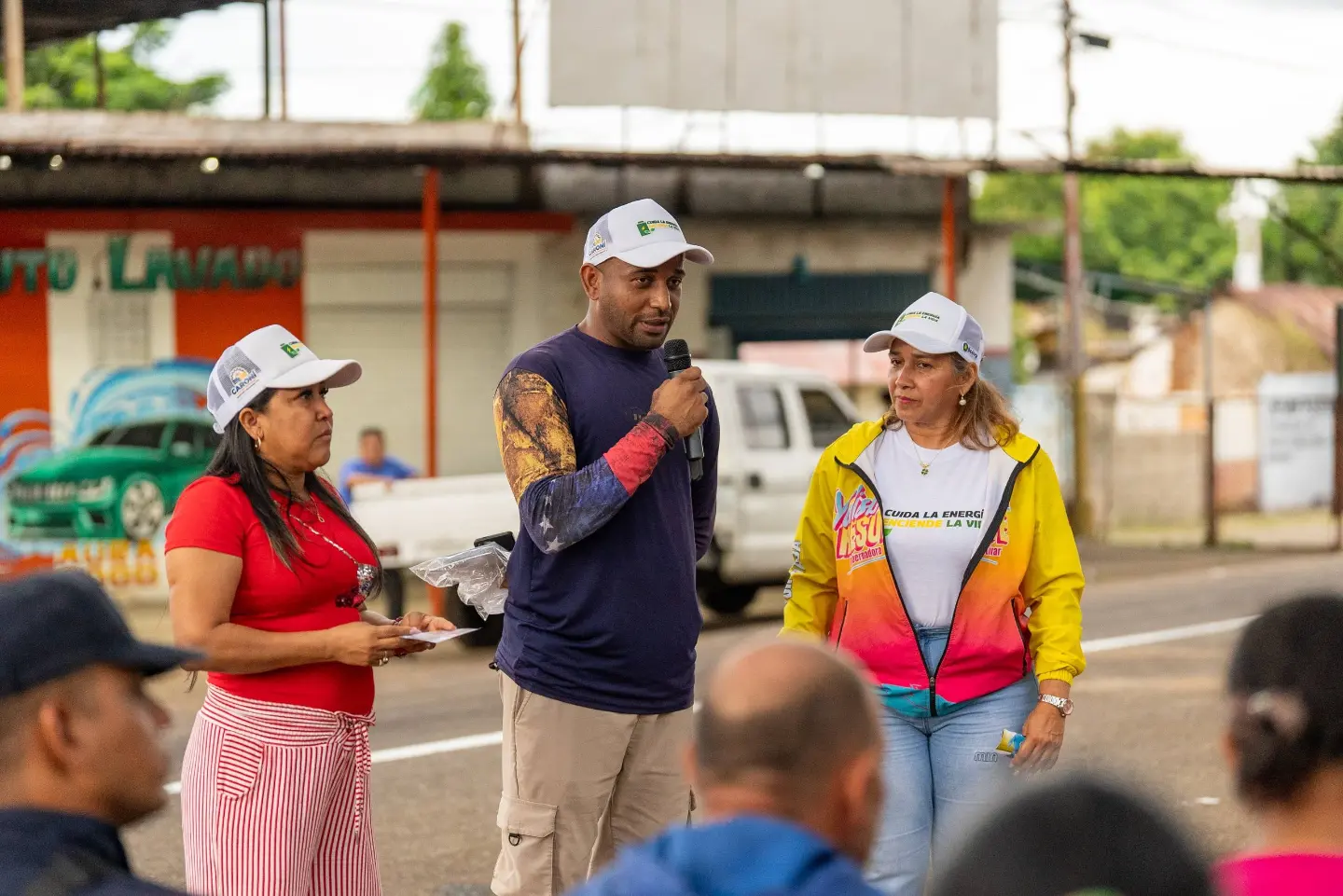 ¡Casa por casa! En la parroquia Simón Bolívar nos desplegamos para fortalecer la conciencia y los...
